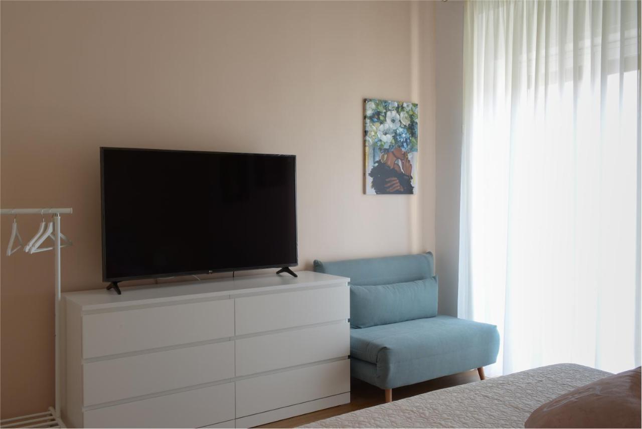 Filomena Chic Apartment คาตาเนีย ภายนอก รูปภาพ